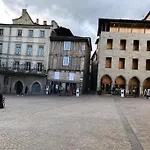 Chez Sophie Et Gege. Maison De Ville, Deux Chambres, De Plain-pied Lägenhet *
