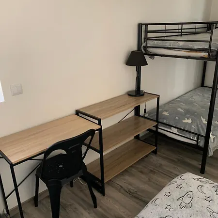 Chez Sophie Et Gege. Maison De Ville, Deux Chambres, De Plain-pied * 菲雅克