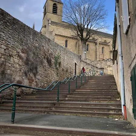 Chez Sophie Et Gege. Maison De Ville, Deux Chambres, De Plain-pied 菲雅克