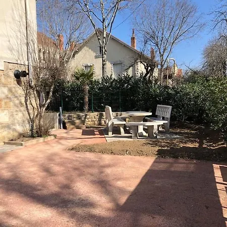 Chez Sophie Et Gege. Maison De Ville, Deux Chambres, De Plain-pied شقة